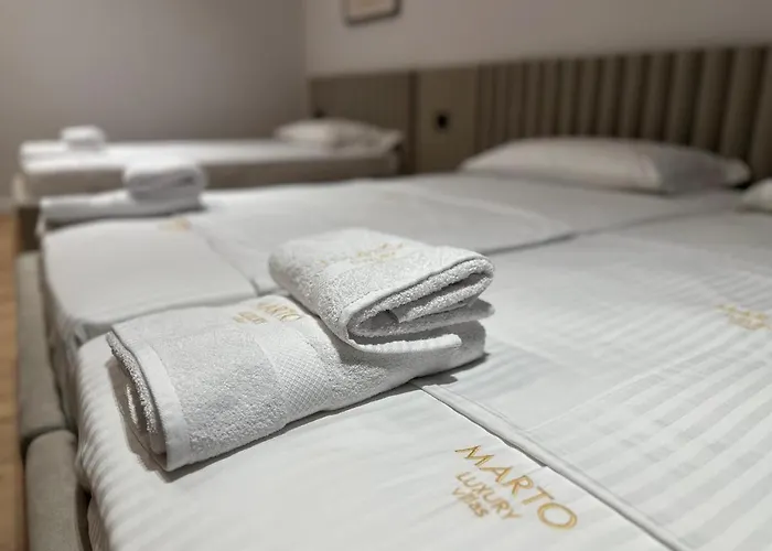Aparthotel Marto Sarandë