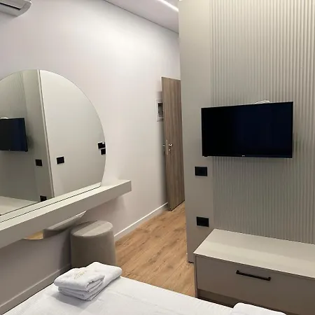 Lägenhetshotell Marto Sarandë
