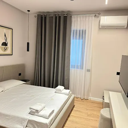 Marto Aparthotel Sarande