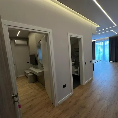 Aparthotel Marto Sarandë