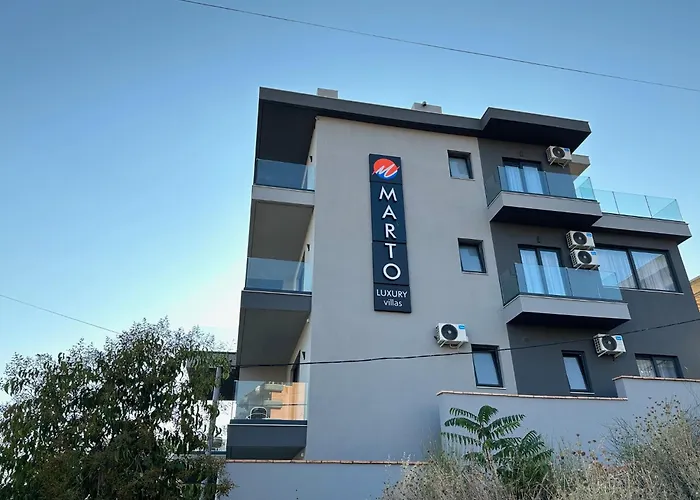Marto 3* Sarandë